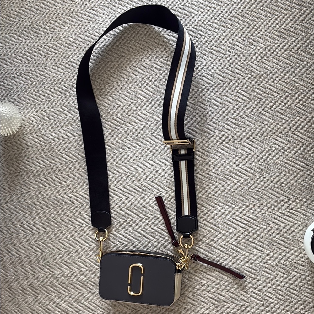 Marc Jacob’s Cross Body Bag